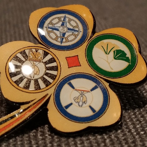 Pins 4Clubs 1 Vision - Trefoil